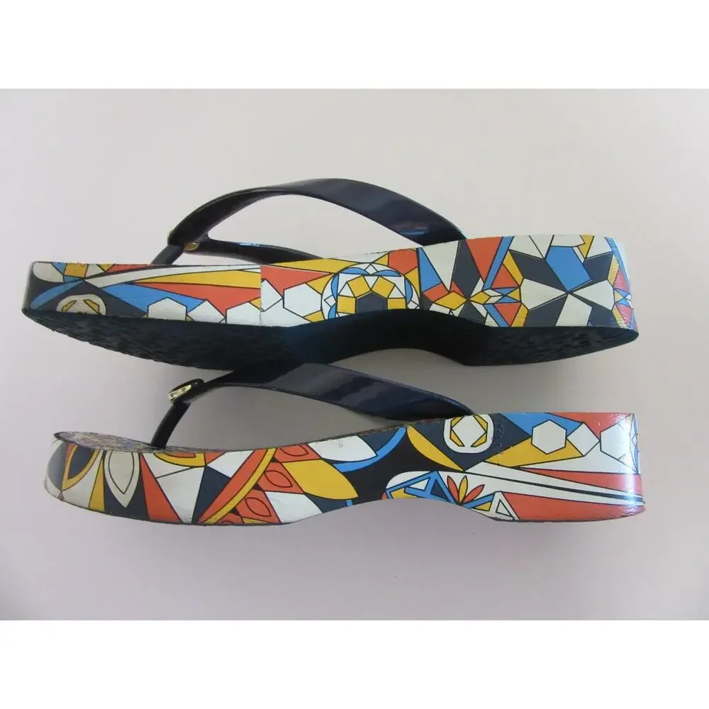 TORY BURCH Wedge Flip Flop Psychedelic Geo 6 1/2 Sandals